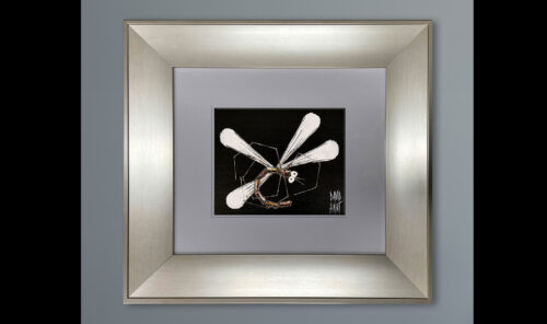 48 26 132647 Dragonfly (Black) profile wb